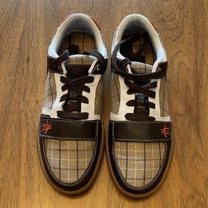 Original Penguin Men's Leather Shoe/Sneaker w Burberry-style plaid design SZ 9